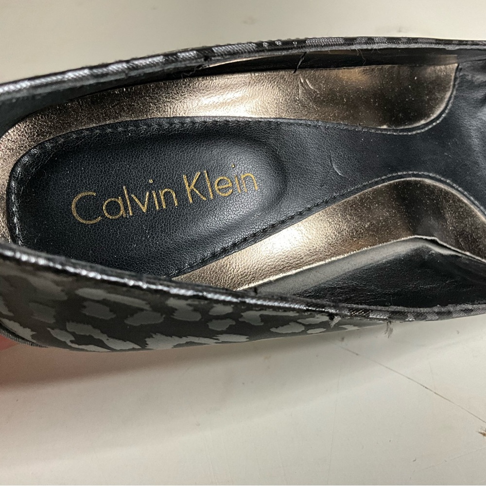Calvin Klein  Black Heels women’s 6.5 - Picture 7 of 11